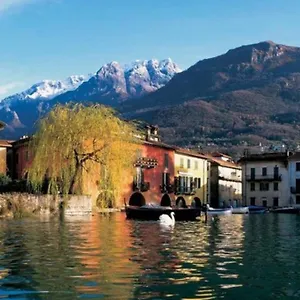  Casa vacanze It Easy Mandello Italia